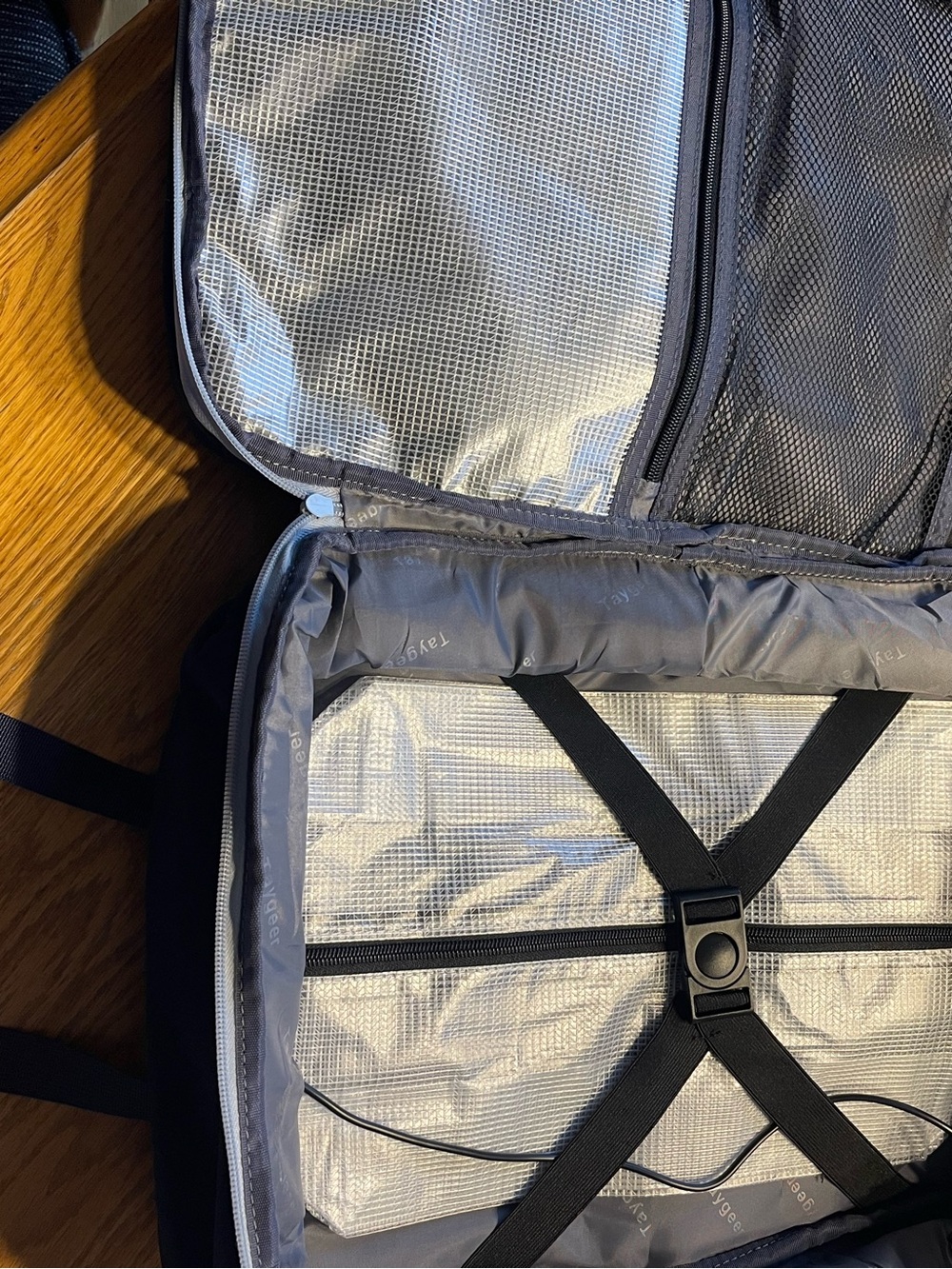 NWT Taygeer Personal Item Navy Backpack 🌼 - Picture 9 of 16